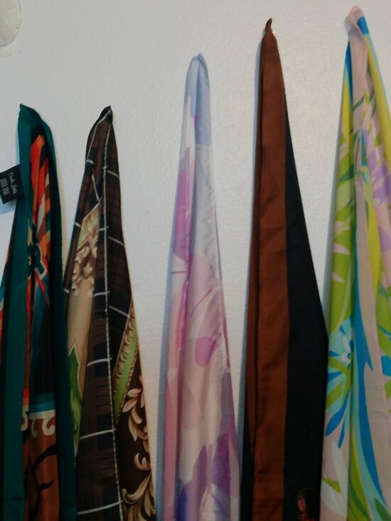 Eleven Large Square Silk Like Scarf Bandanna Satin Scarf Wrap Shawl 35"x35" - Picture 5 of 11